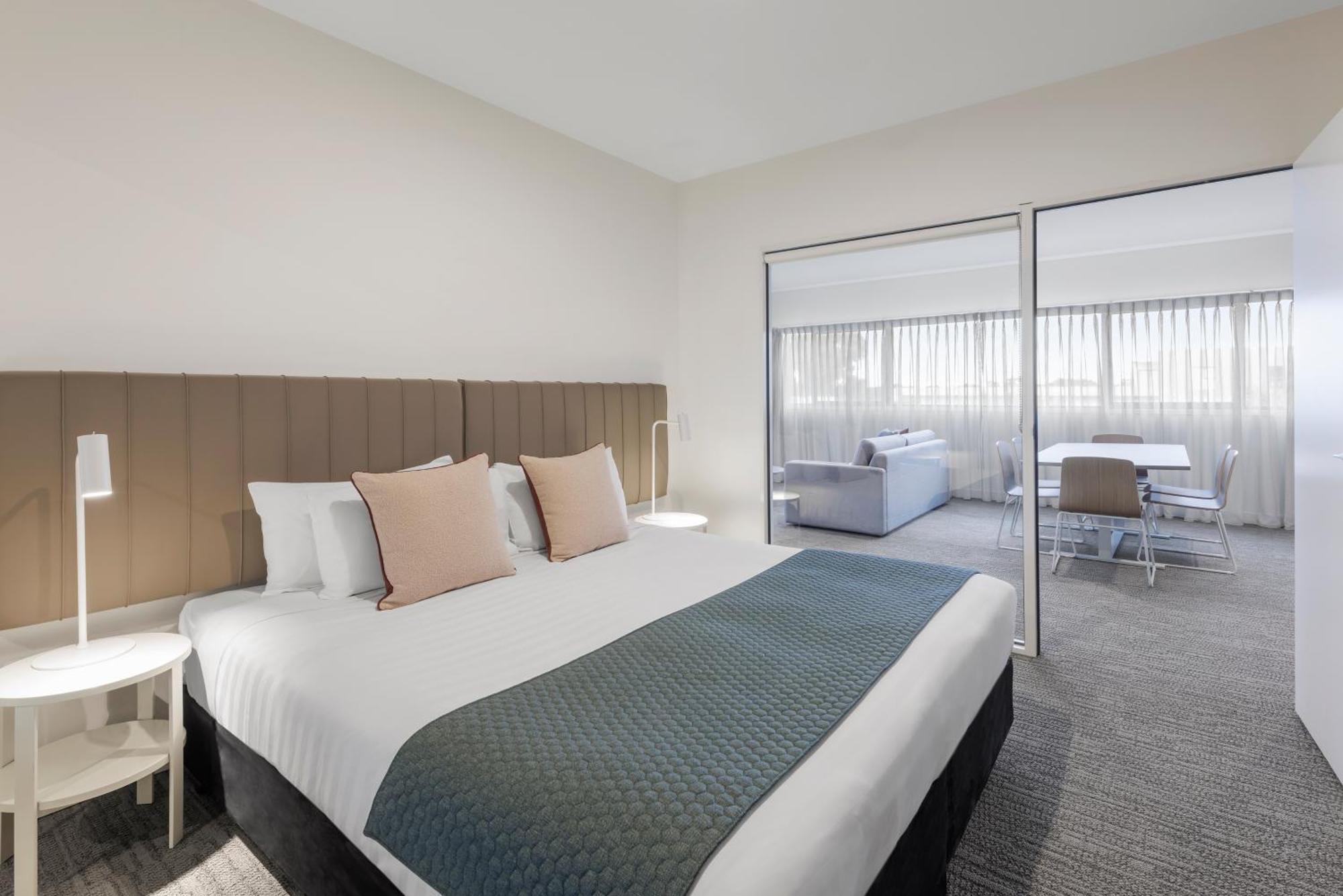 Quest Bundoora Aparthotel Melbourne Exterior foto
