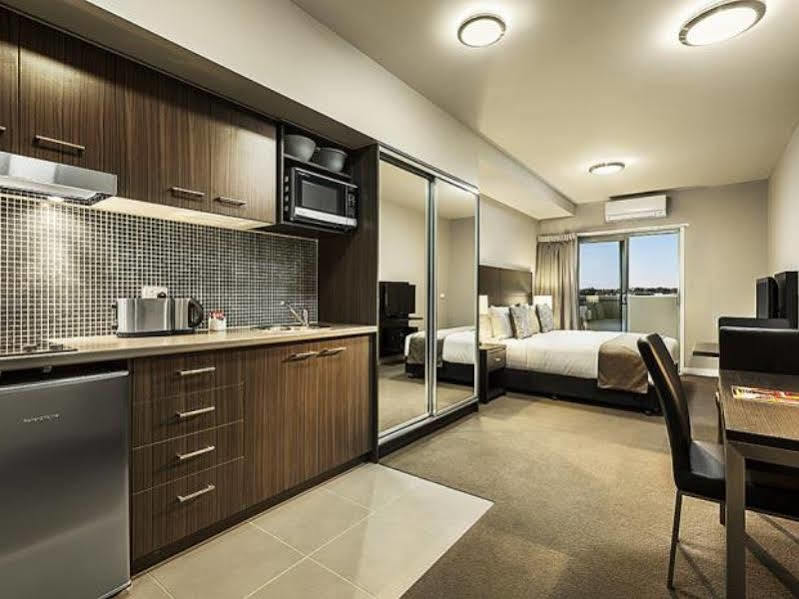Quest Bundoora Aparthotel Melbourne Exterior foto